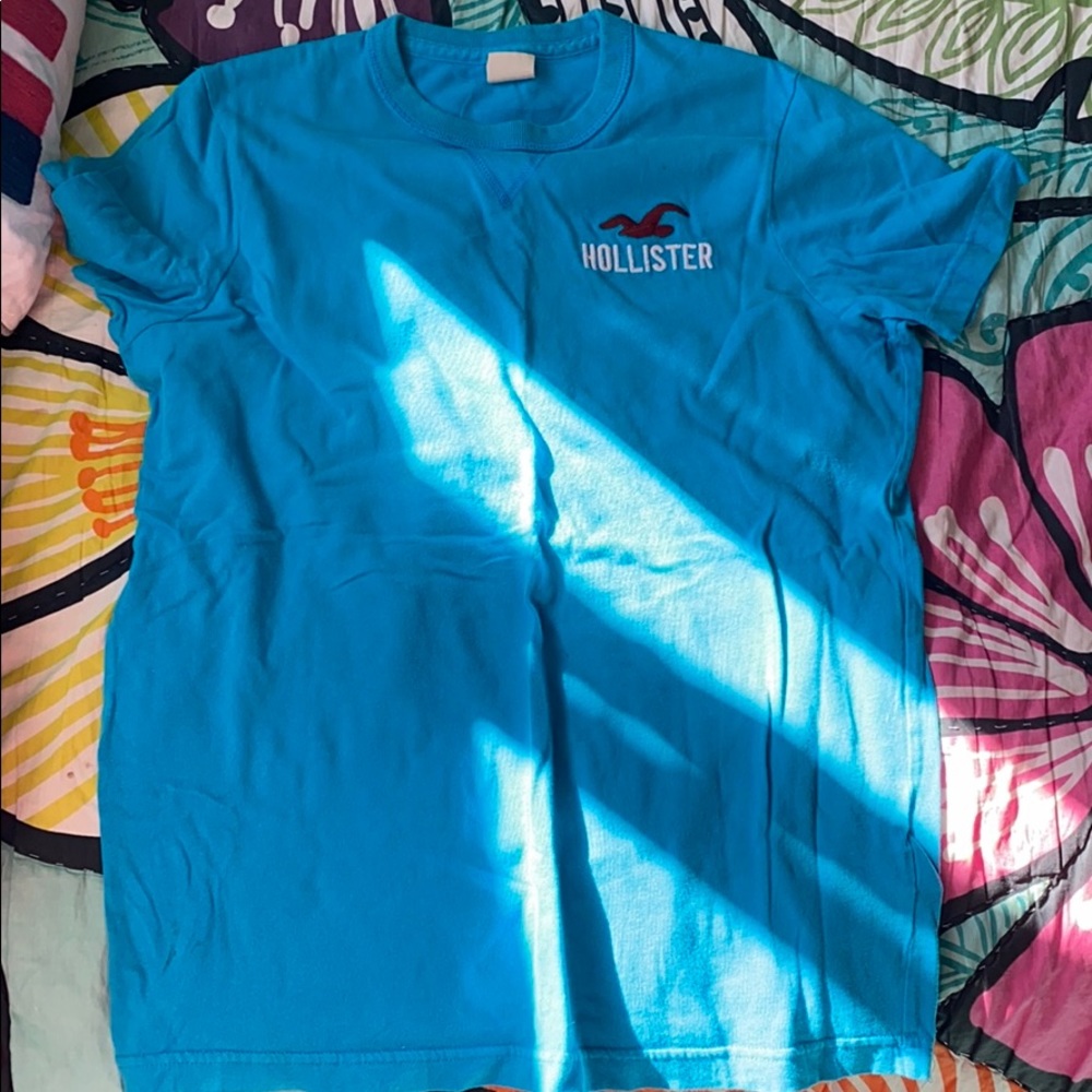3 Short sleeve Hollister Tees